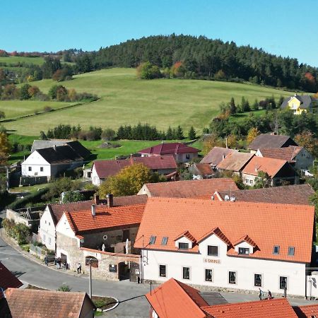 Penzion U Švarců Zduchovice Esterno foto