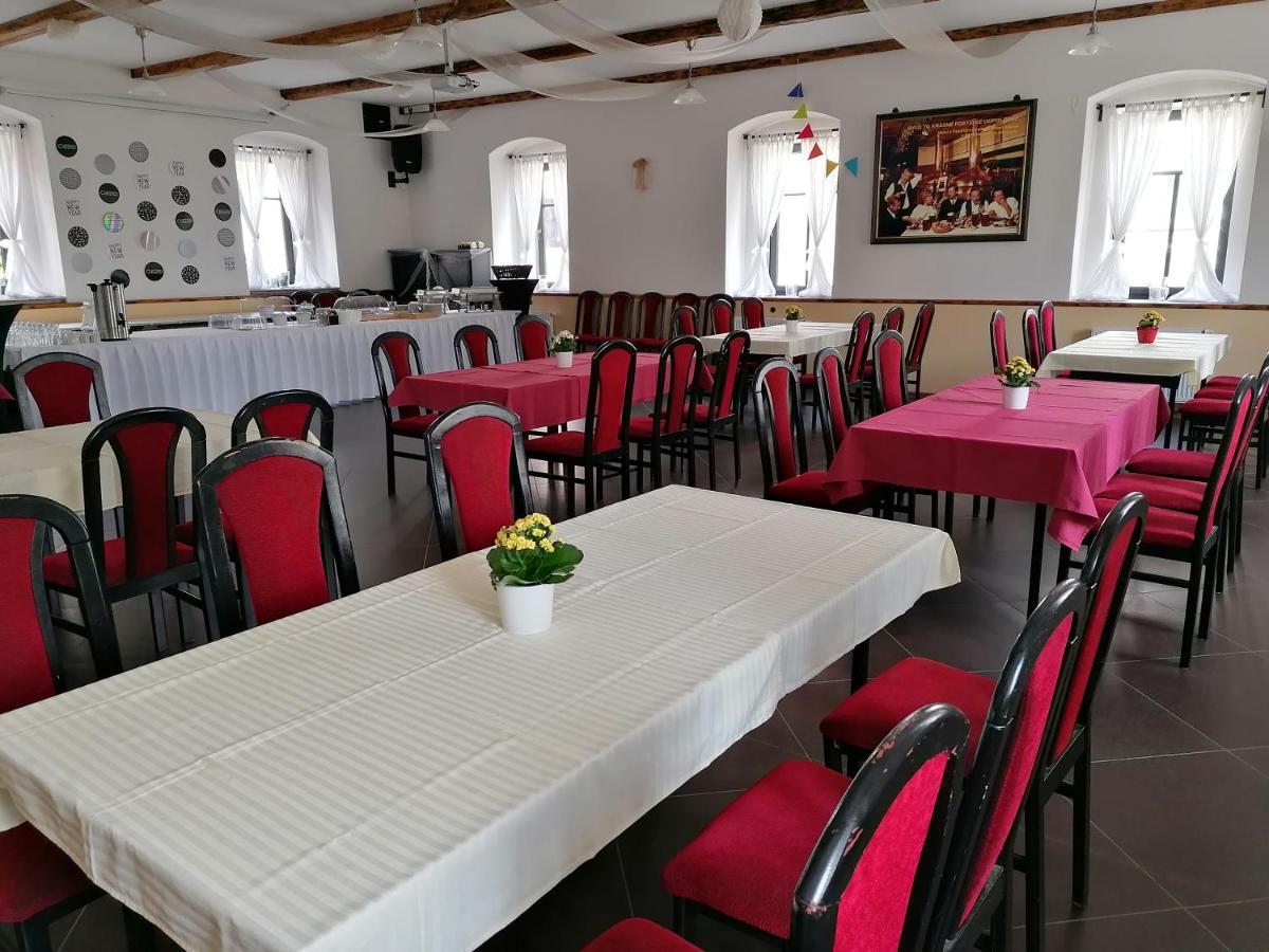 Penzion U Švarců Zduchovice Esterno foto